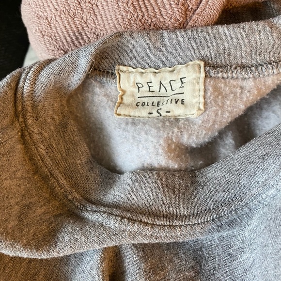 🏷️ SALE 🏷️ Toronto Vs Everybody Peace Collective Sweatshirt Small - Picture 4 of 5
